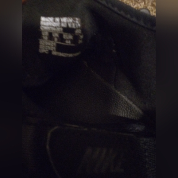 Nike Sandals - Picture 2 of 4